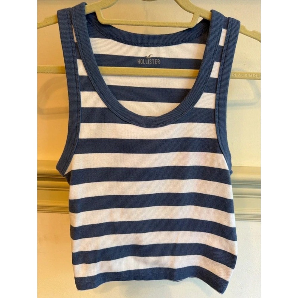 Hollister Women's Cotten Tank Top, Medium